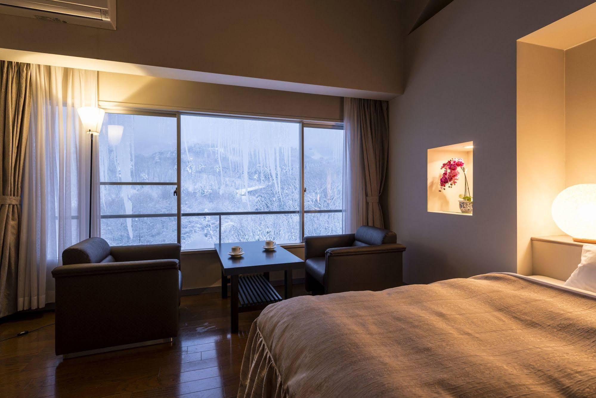Takamiya Hotel Lucent Yamagata  Ngoại thất bức ảnh